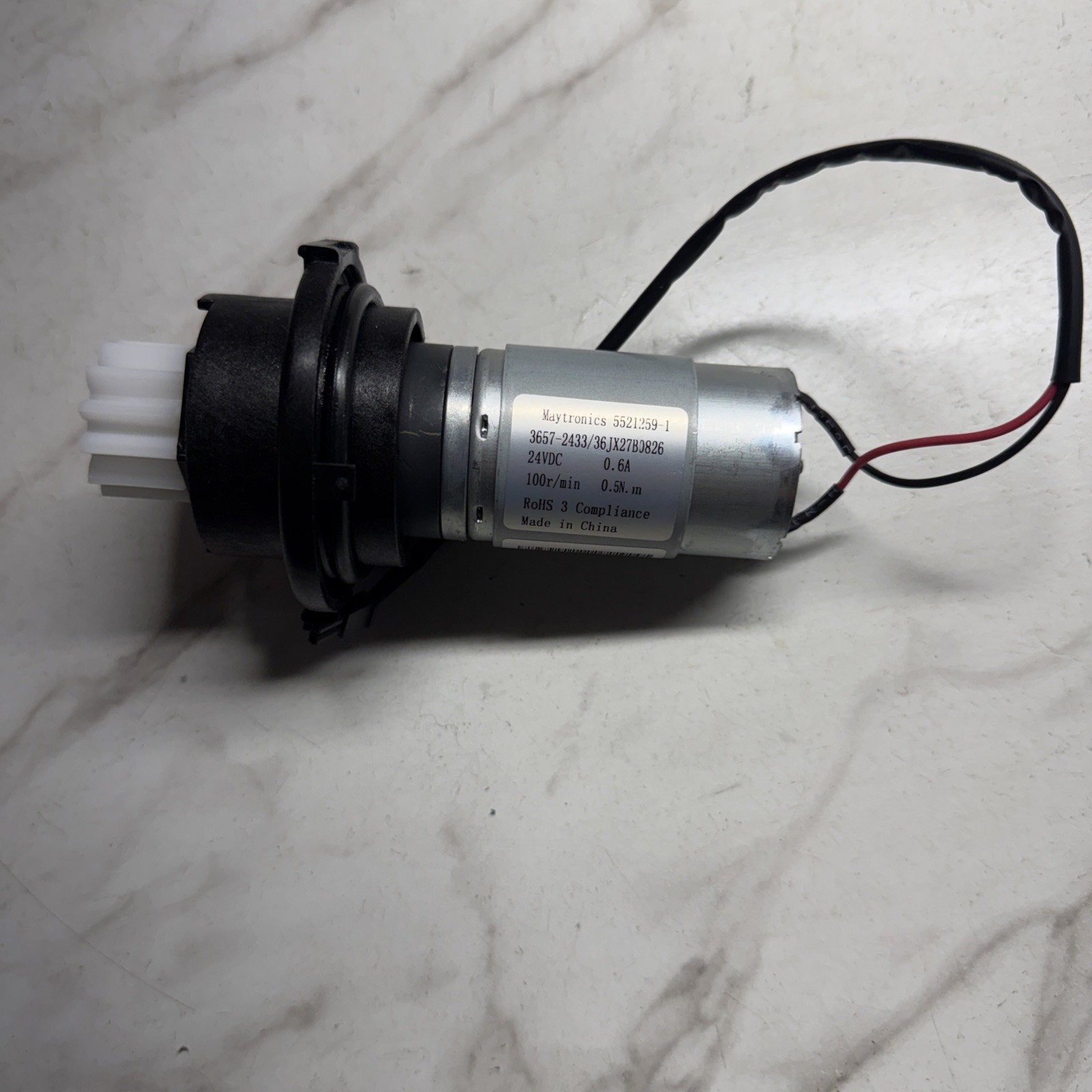 NEW OEM Maytronics Gearbox Drive Motor 5521259-1 24V for Dolphin Pool Robot NEW OEM Maytronics Gearbox Drive Motor 5521259-1 24V for Dolphin Pool Robot