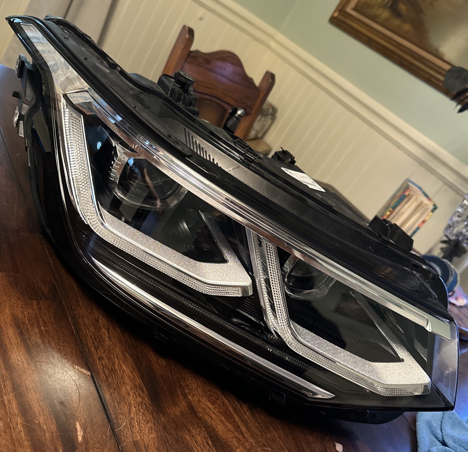 OEM 2018-2021 VW TIGUAN RIGHT RH PASSENGER HEADLIGHT HEAD LIGHT USED