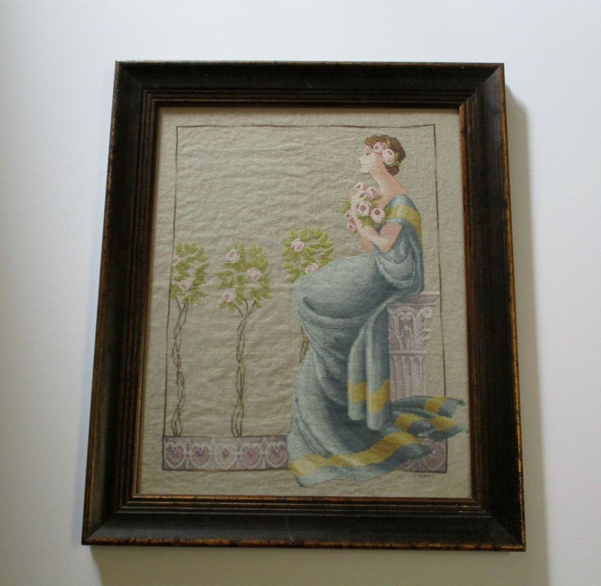 ANTIQUE NEEDLEPOINT HAND MADE PORTRAIT PRETTY WOMAN ART DECO NOUVEAU MODEL RARE
