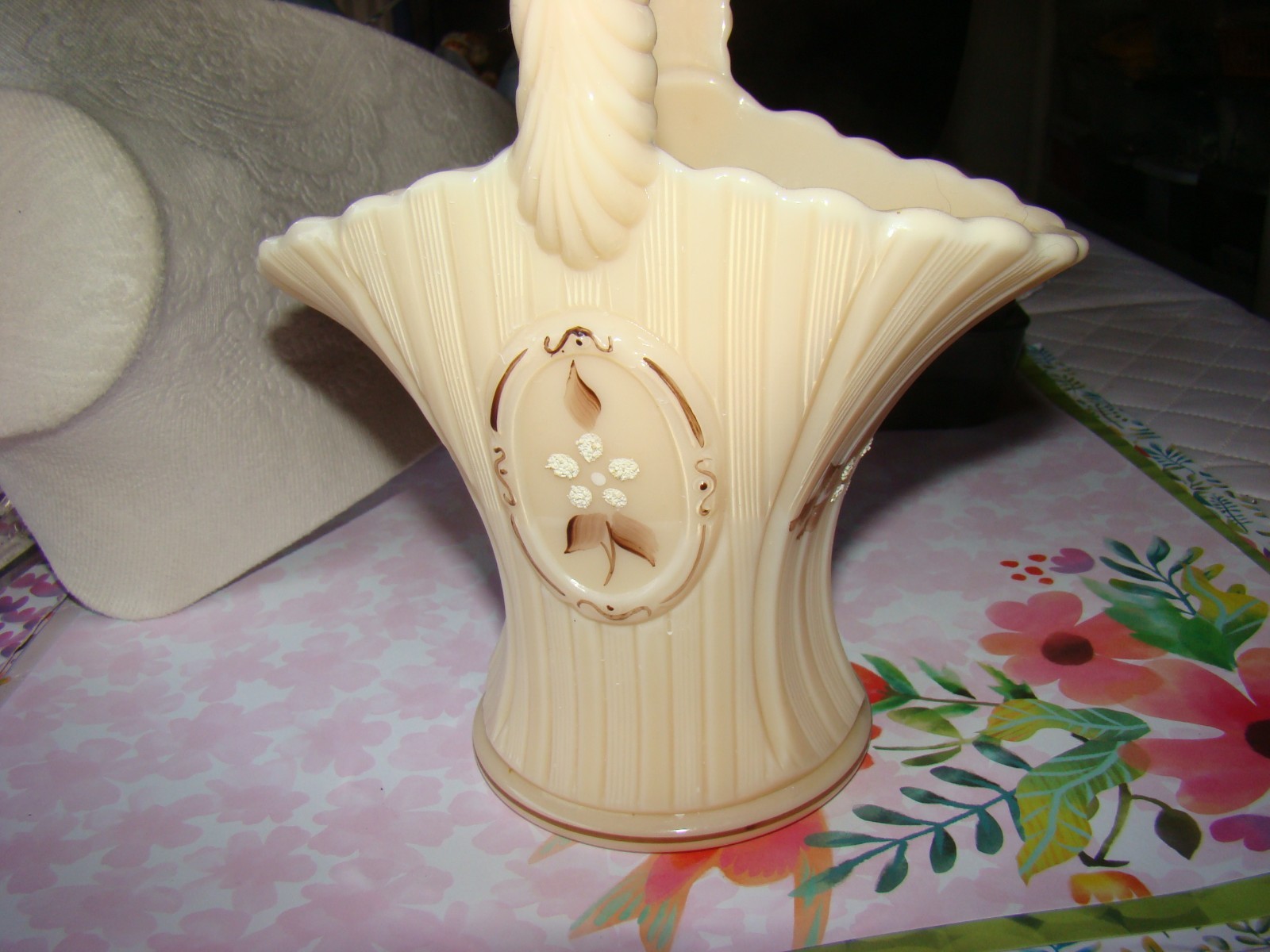 Vintage Vase resembles Fenton, however it is by Westmorland Co, Mint & marked