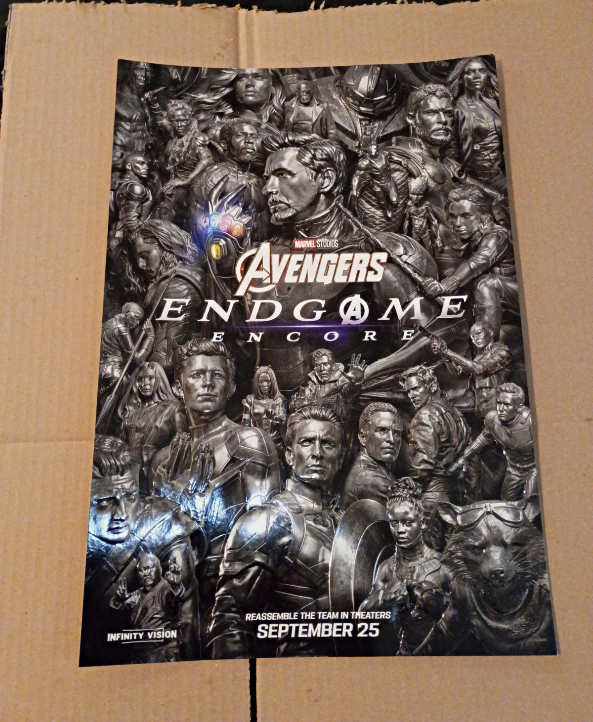 LIMITED EDITION Original Avengers: Endgame Encore Embossed Foil 13x19\