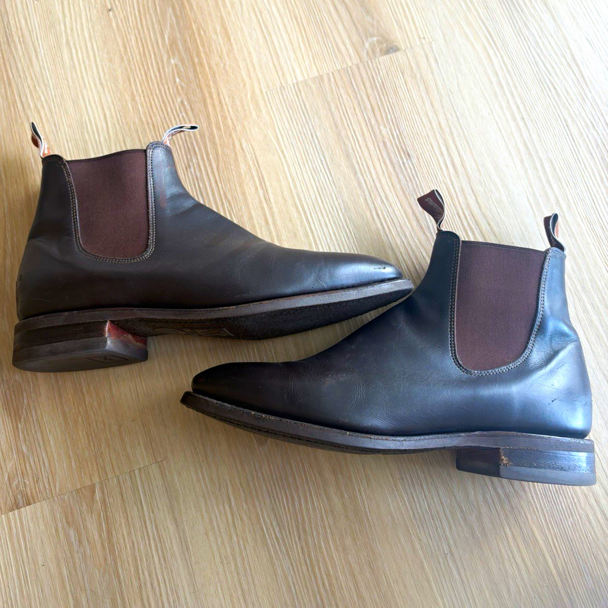 R.M. Williams Men’s Brown Leather Chelsea Boots US11.5 AU10+G R.M. Williams Men’s Brown Leather Chelsea Boots US11.5 AU10+G