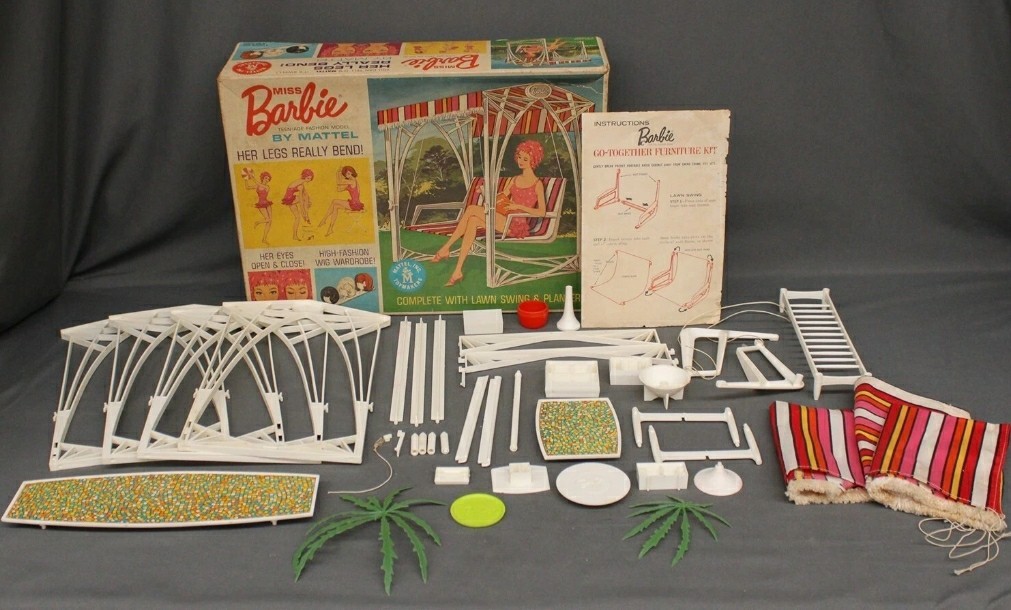 Super Rare USA Foot MISS BARBIE #1060 Mattel 1964 w/3 wigs, Sleepy Eyes,& Box