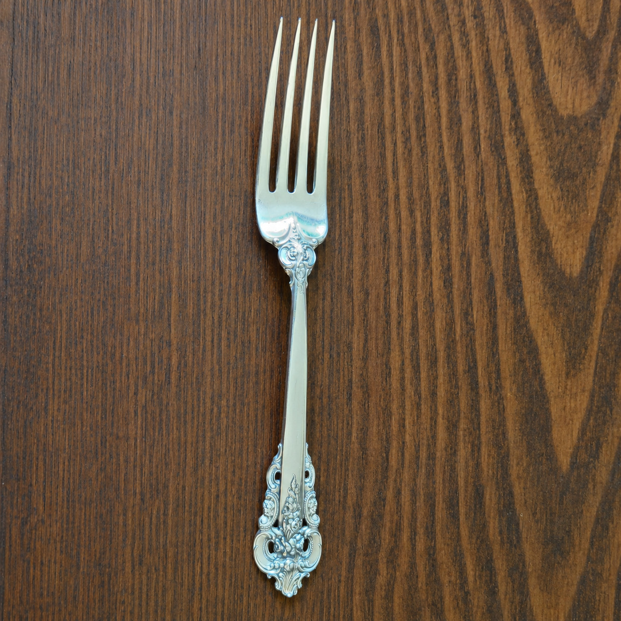 Wallace Grande Baroque Sterling Silver Dinner Fork 7.5 Wallace Grande Baroque Sterling Silver Dinner Fork 7.5