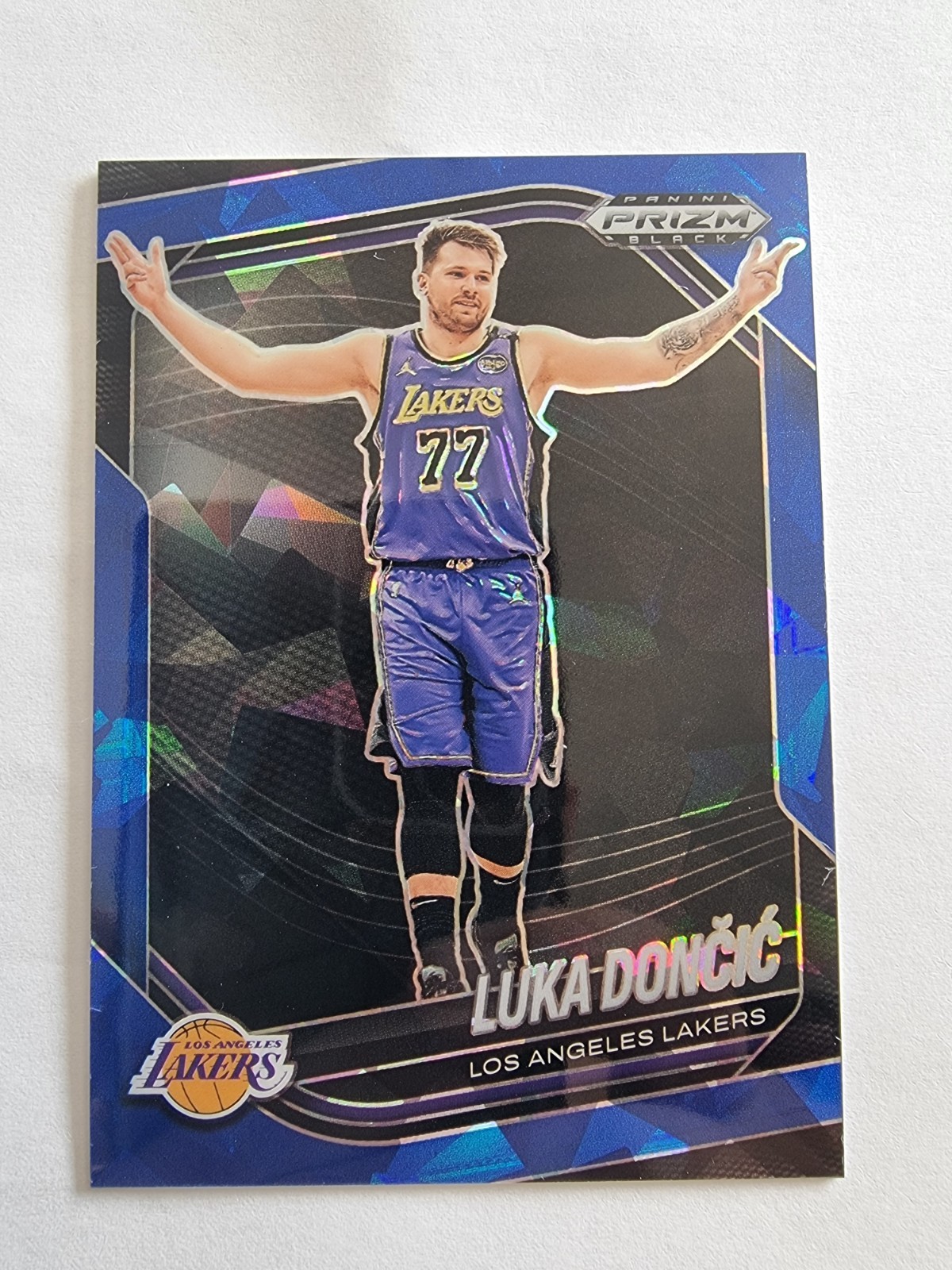 Luka Doncic Prizm Black Blue ice /125 Luka Doncic Prizm Black Blue ice /125