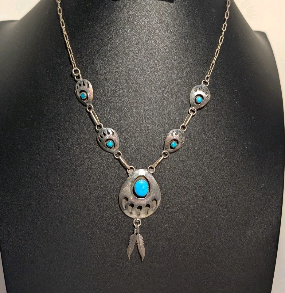 Vintage Navajo Sterling Turquoise Bear Paw Shadowbox Necklace Sky Blue 19in