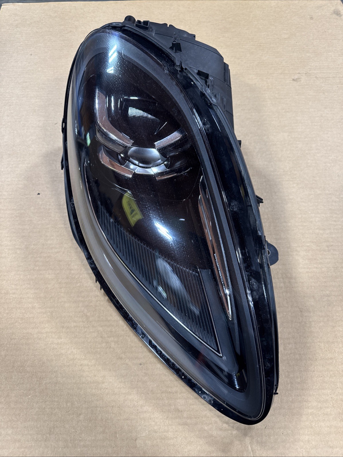 2019 2020 2021 Porsche Macan OEM LED 7 PIN PDLS Right Headlight 95B941016H