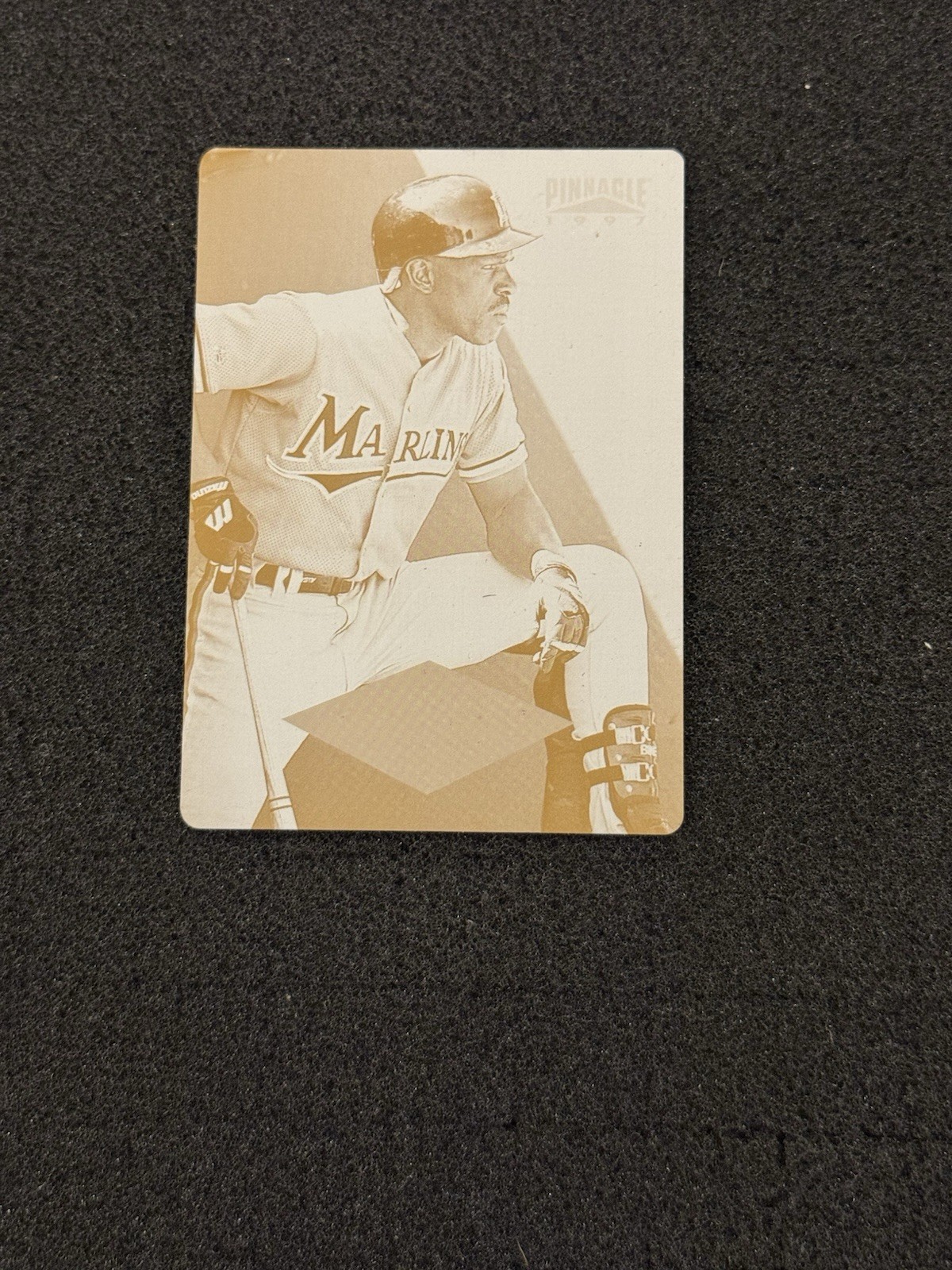1997 Pinnacle #15 Andre Dawson 1/1 Printing Plate Florida Marlins HOF 1997 Pinnacle #15 Andre Dawson 1/1 Printing Plate Florida Marlins HOF