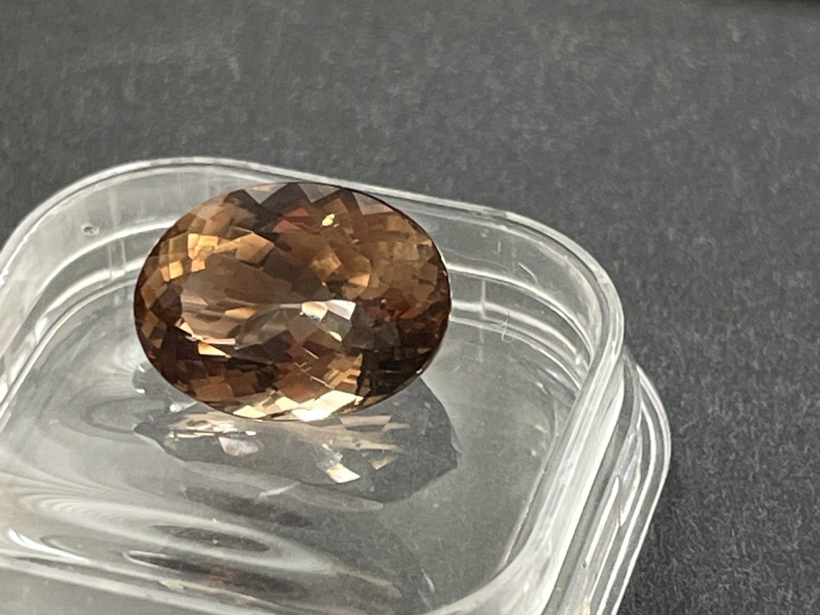 13.60 Ct Natural Champagne Topaz Faceted Oval Loose Gemstone 16.5 x 12 mm 13.60 Ct Natural Champagne Topaz Faceted Oval Loose Gemstone 16.5 x 12 mm