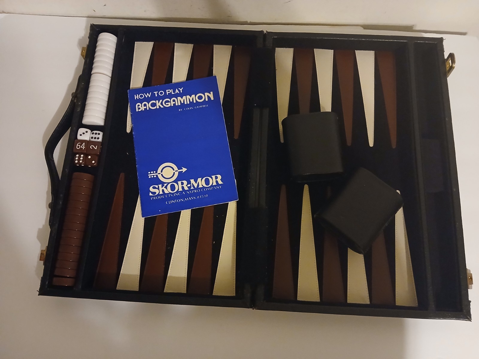 Vintage Backgammon Set Large 20”x15” Black Faux Leather Case Complete Board Game Vintage Backgammon Set Large 20”x15” Black Faux Leather Case Complete Board Game