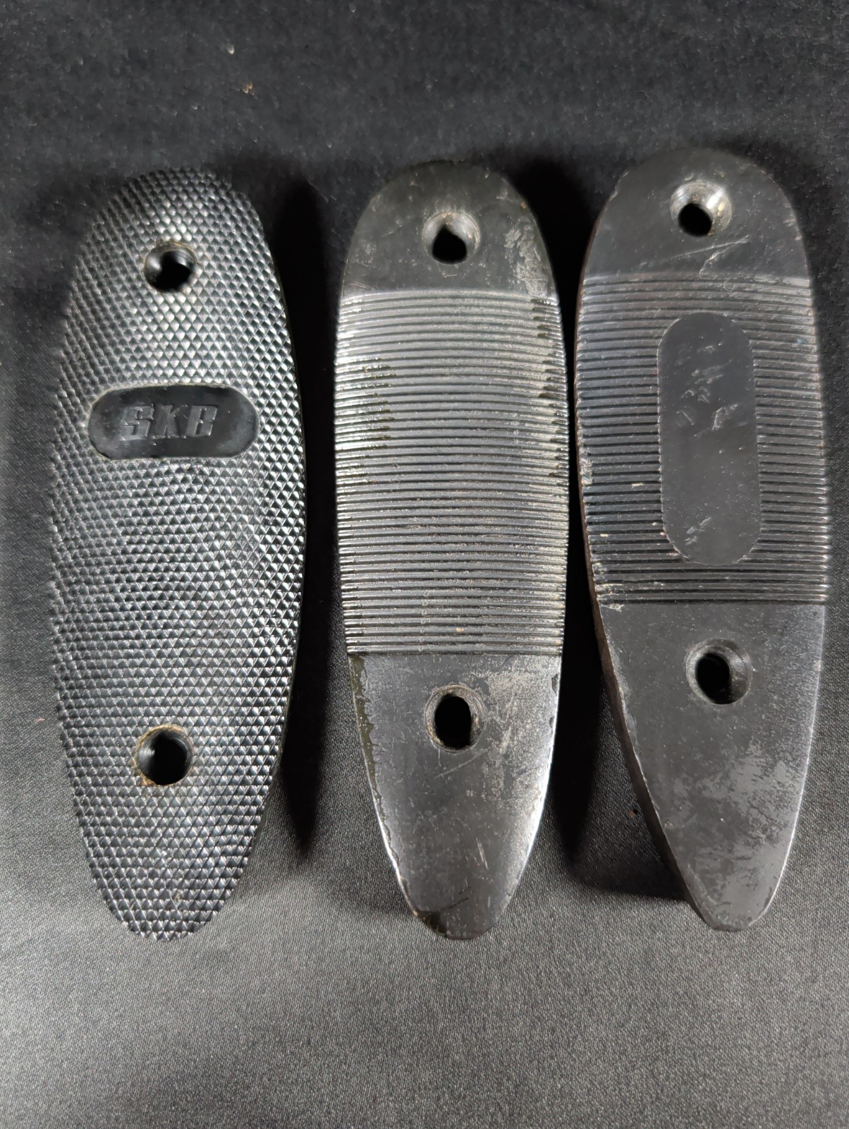 Vintage SKB Factory Shotgun Butt Plate With 2 Additional Gun Butts Vintage SKB Factory Shotgun Butt Plate With 2 Additional Gun Butts