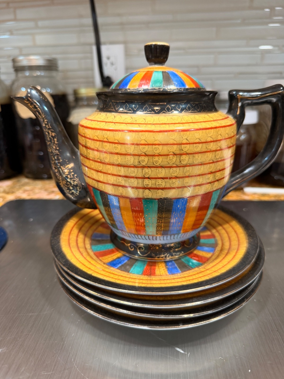 teapot \\ japanese handpainted porcelain
