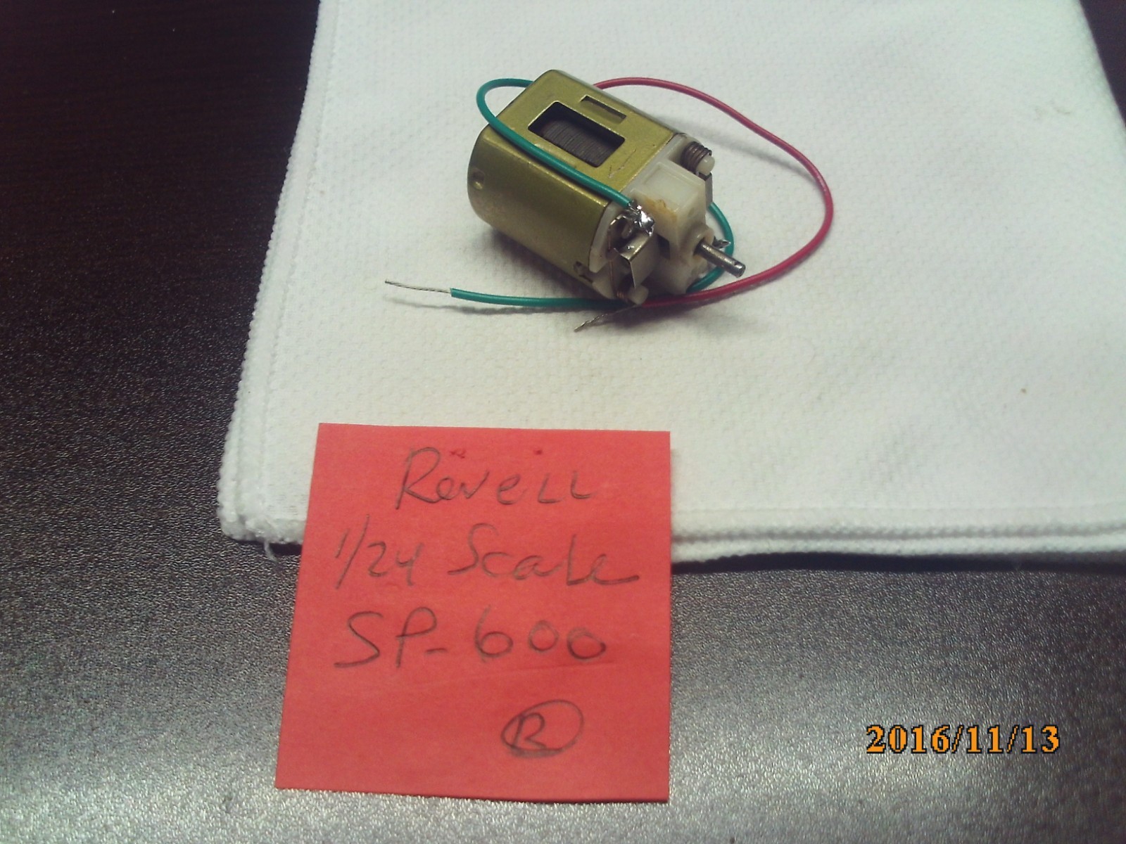 Used Vintage Revell 1/24 Scale SP-600 Slot Car 36D Motor Gold (see pictures)