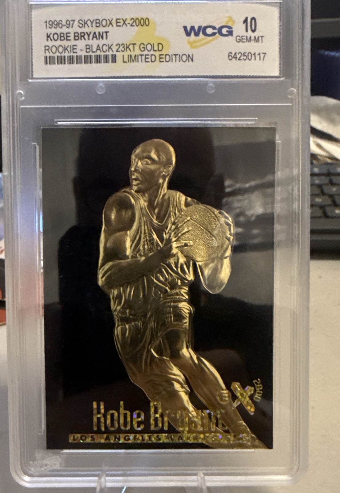 1999-00 23KT Gold Card Fleer Reprints - 1997-98 Ex2000 Kobe Bryant Black... 1999-00 23KT Gold Card Fleer Reprints - 1997-98 Ex2000 Kobe Bryant Black...