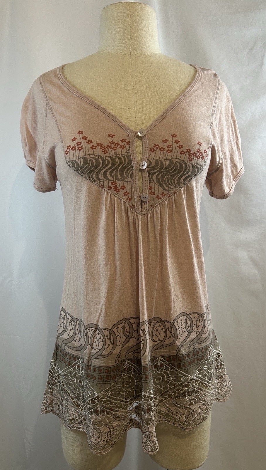 Anthropologie Tiny Pink & Gray Short Sleeve top size small