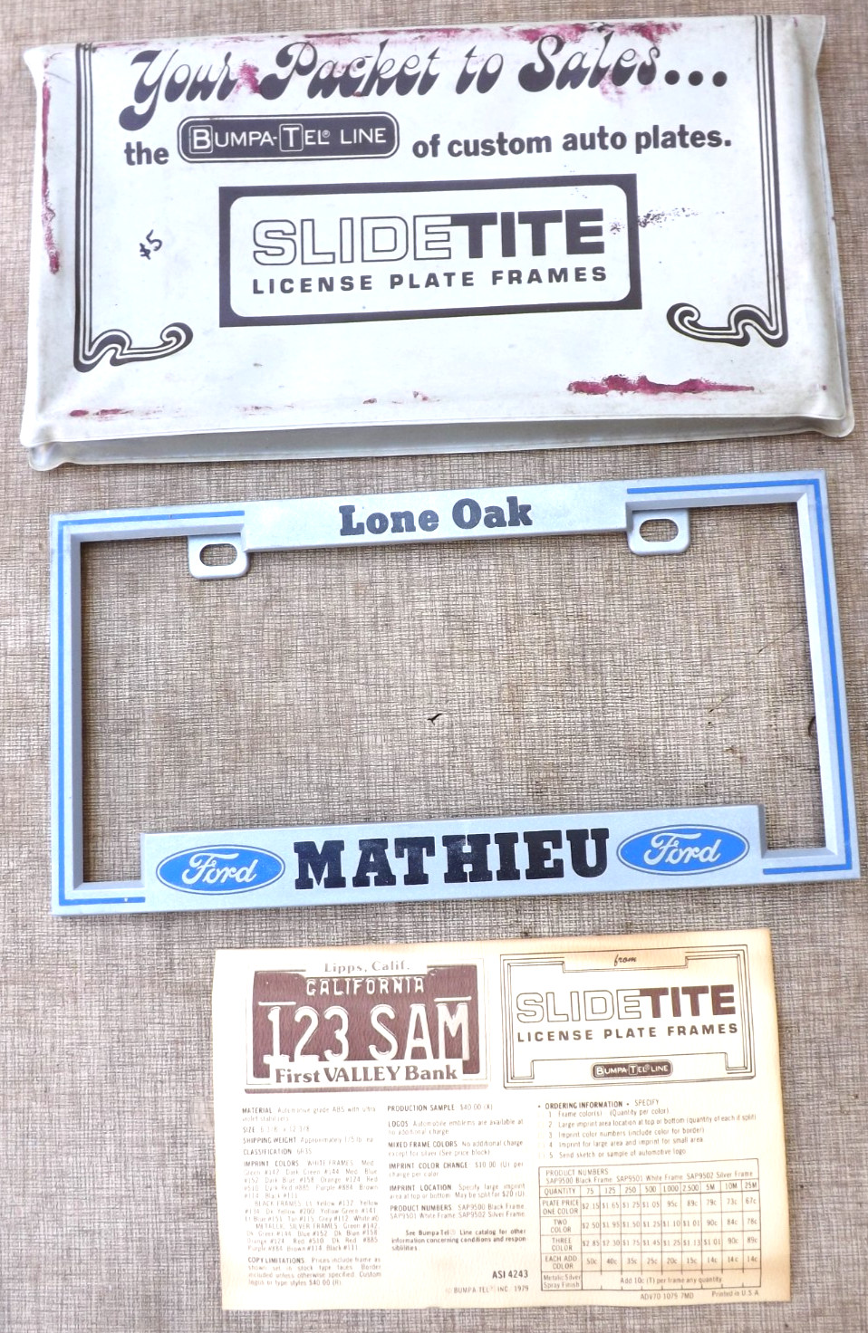 VINTAGE 1979 MATHIEU FORD LONE OAK LICENSE PLATE FRAME PLASTIC Winchendon MA