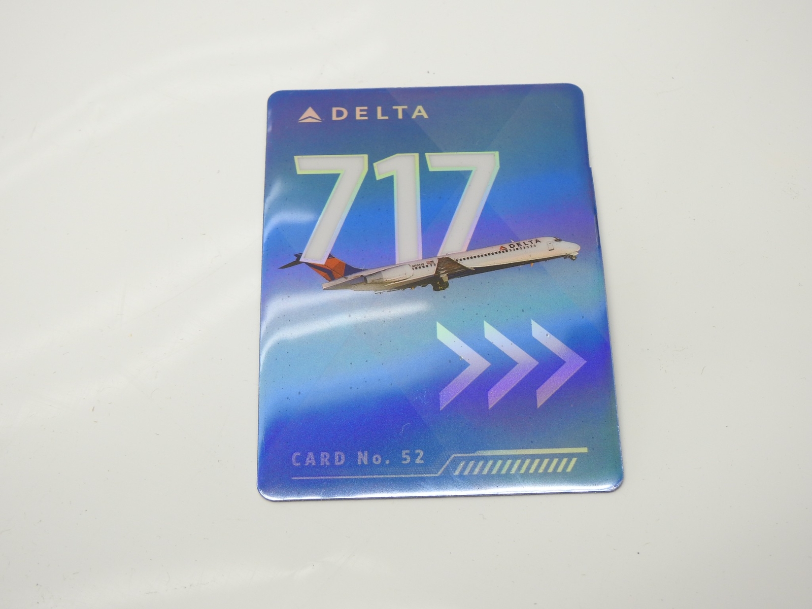 Delta Airline Card No.52 Boeing 717 Pilot Trading Card ~NEW NICE~