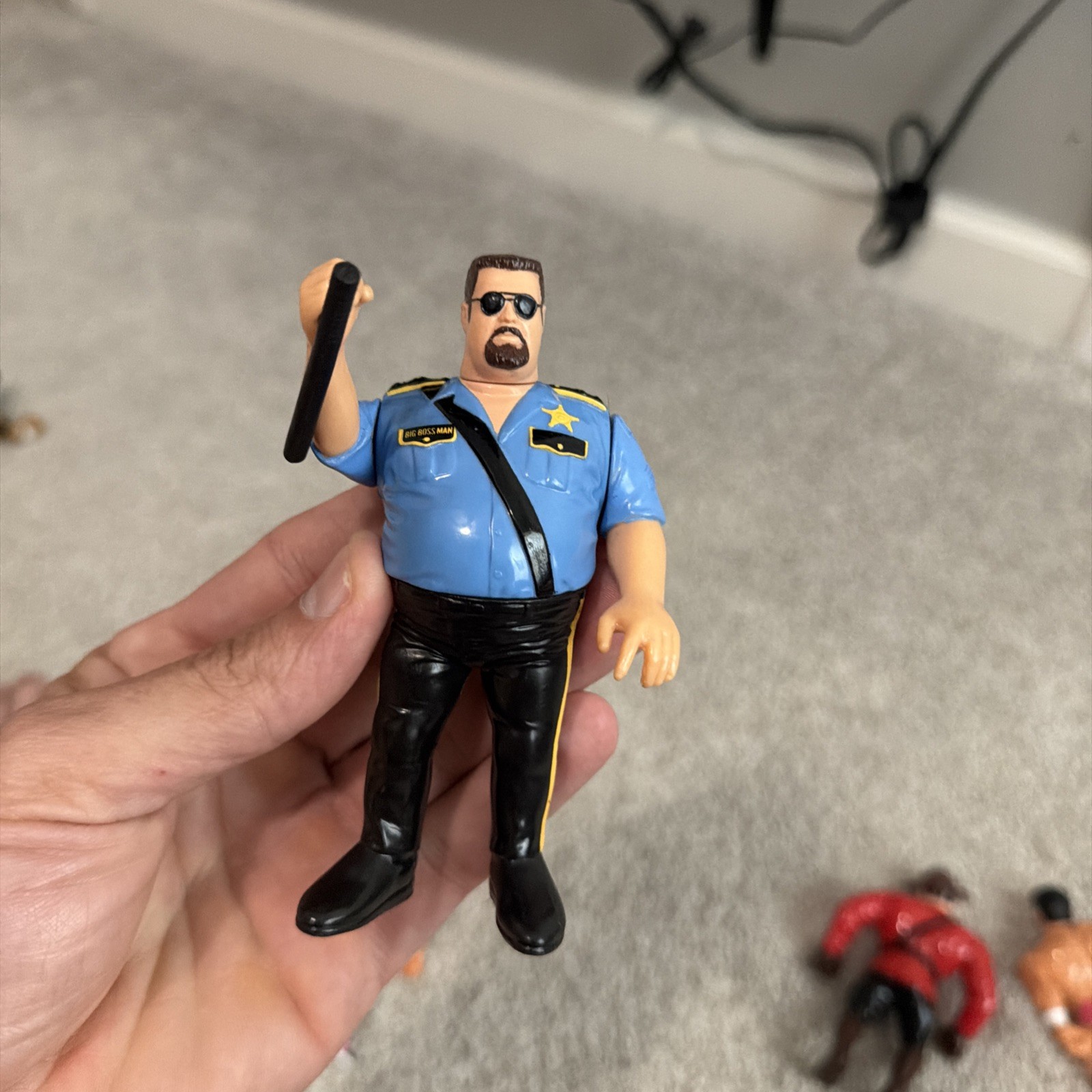 ACTION FIGURE WWF The Big Bossman w/ Night Stick 1991 Hasbro (EXCELLENT) WWE 5” ACTION FIGURE WWF The Big Bossman w/ Night Stick 1991 Hasbro (EXCELLENT) WWE 5”