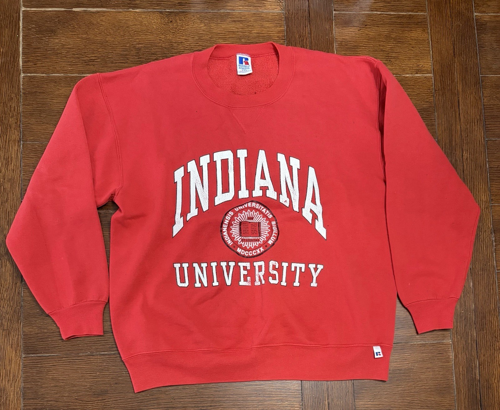 Vintage Indiana Hoosiers Men’s Size 2XL Russell Athletic Made In USA Crewneck