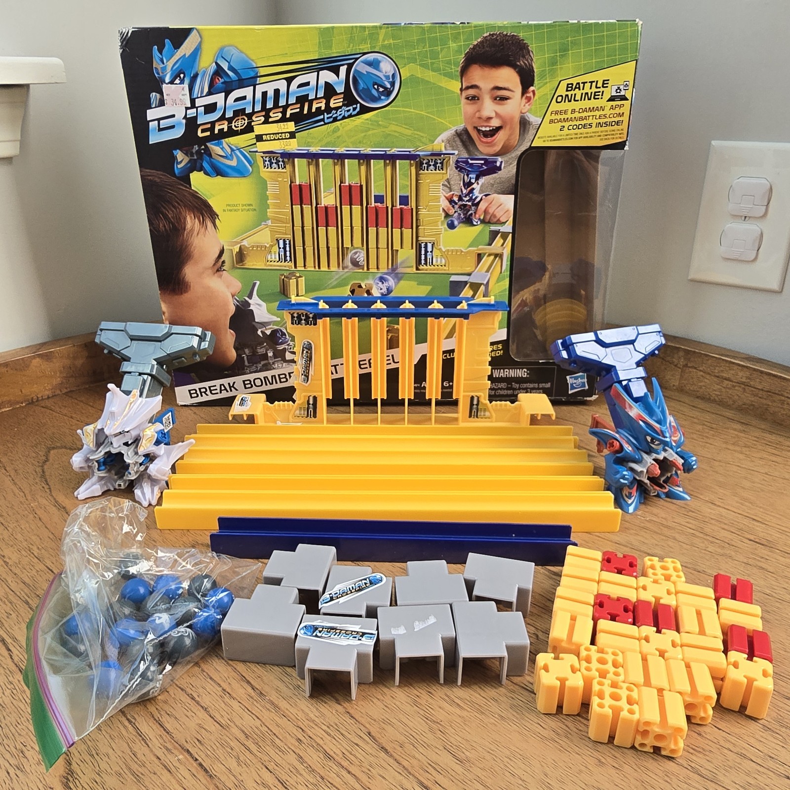 2012 Hasbro B-Daman Crossfire Break Bomber Battlefield Set 95% Complete Read