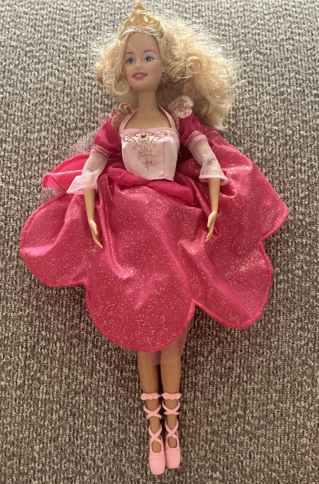 2006 Mattel Barbie 12 Dancing Princess Genevieve #J8887 Barbie Doll Works Blonde