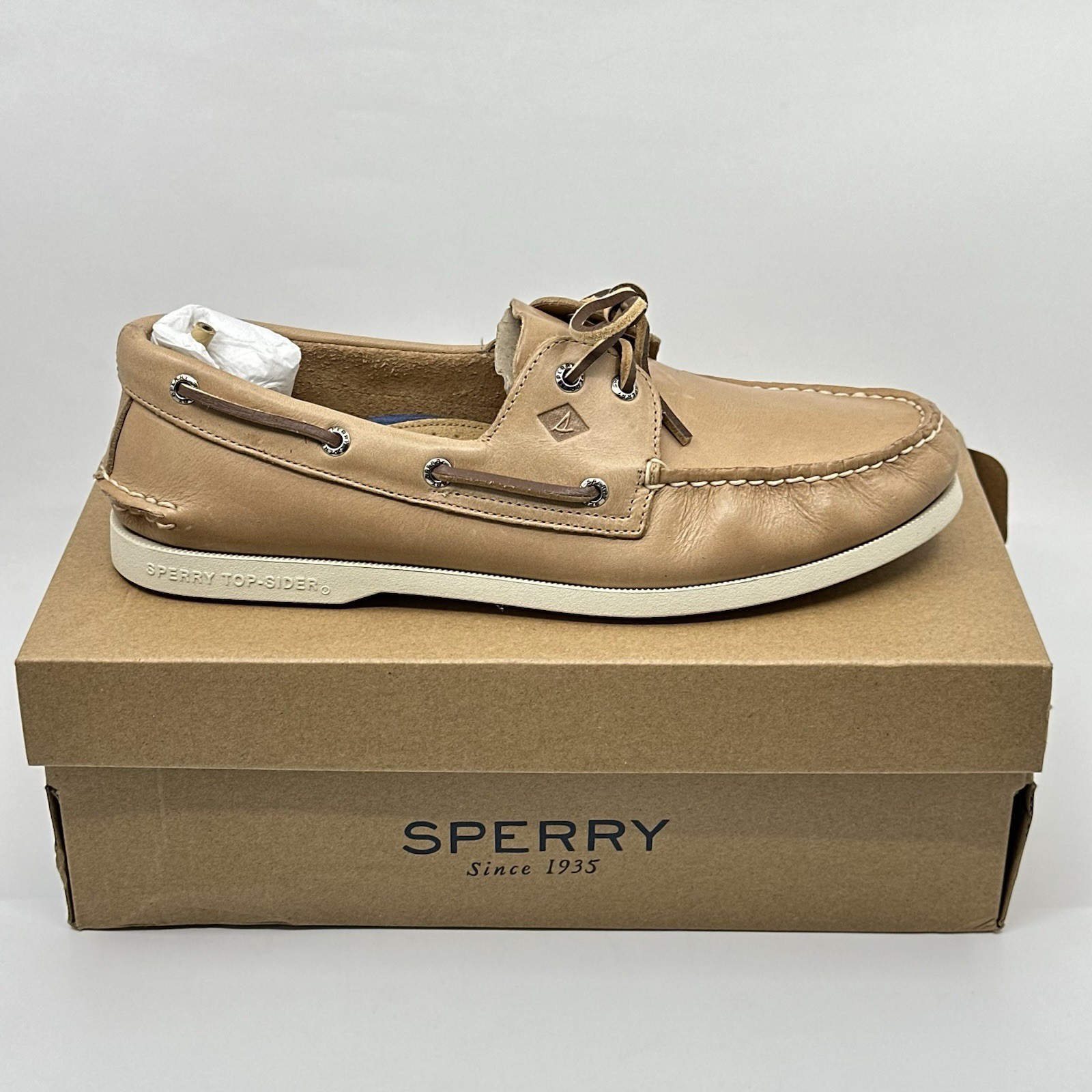 New In Box Sperry Classic A/O 2-Eye Cream Leather Boat Shoes Lace-Up Men\'s 10.5