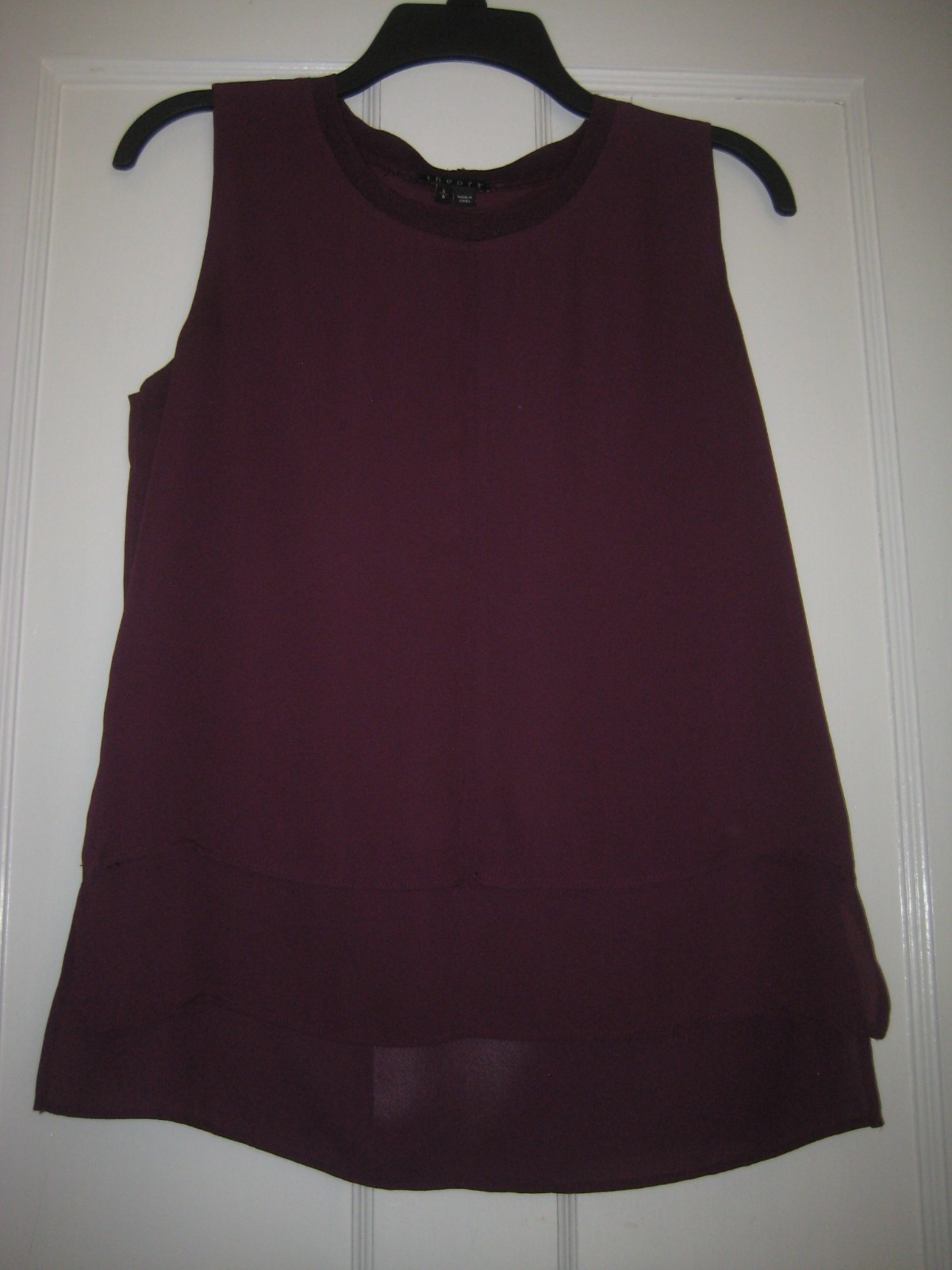 THEORY Sleeveless Classic Tank Blouse Artsy Layered Hem Burgundy sz Large