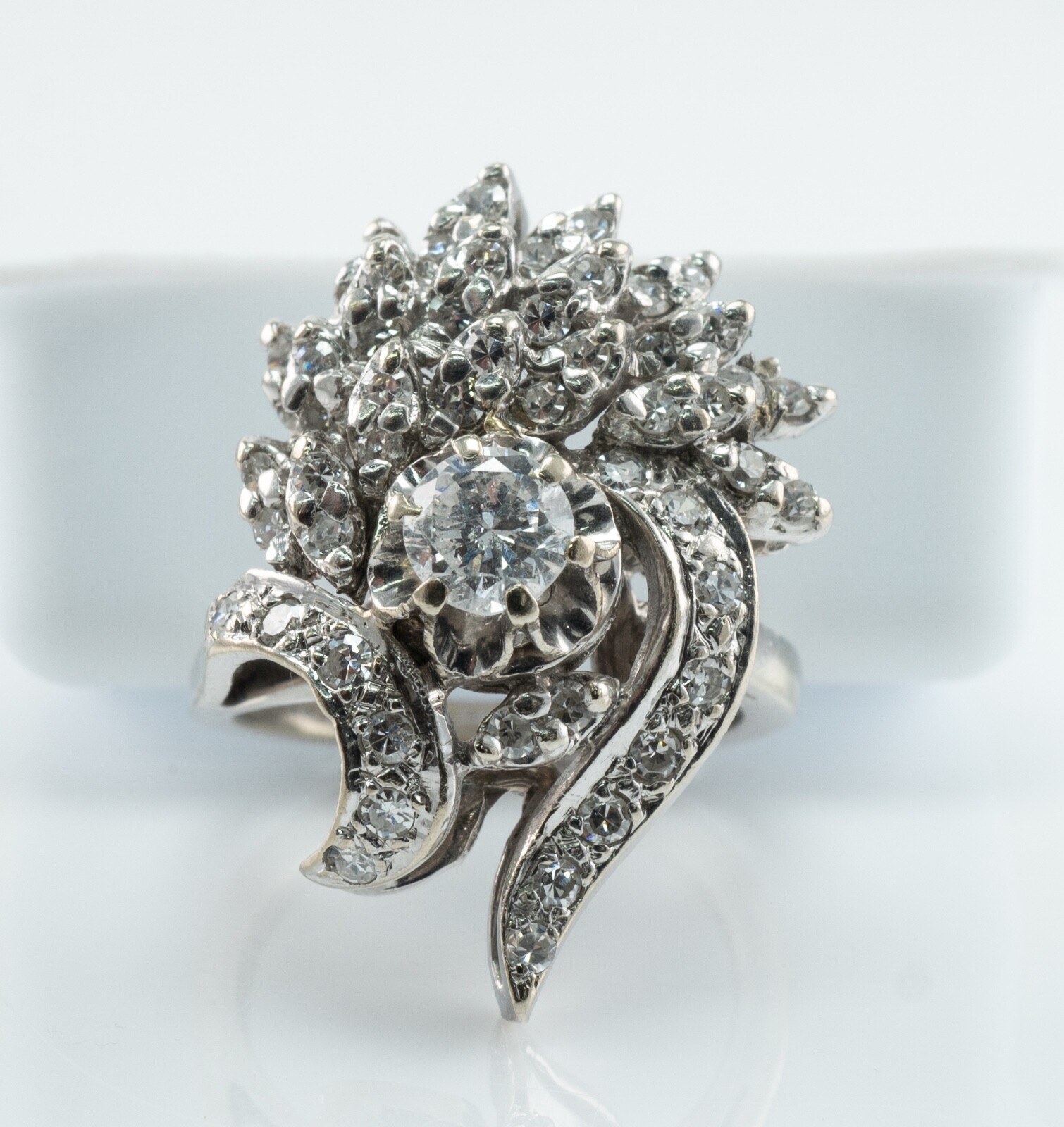 Diamond Ring 14K White Gold 1.25 TDW Round Single Vintage Cluster