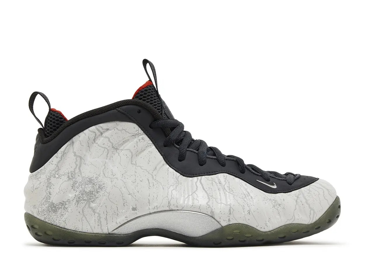 Nike Air Foamposite One Tekken 8 Jin Kazama Size 11, DS BRAND NEW*-R Nike Air Foamposite One Tekken 8 Jin Kazama Size 11, DS BRAND NEW*-R