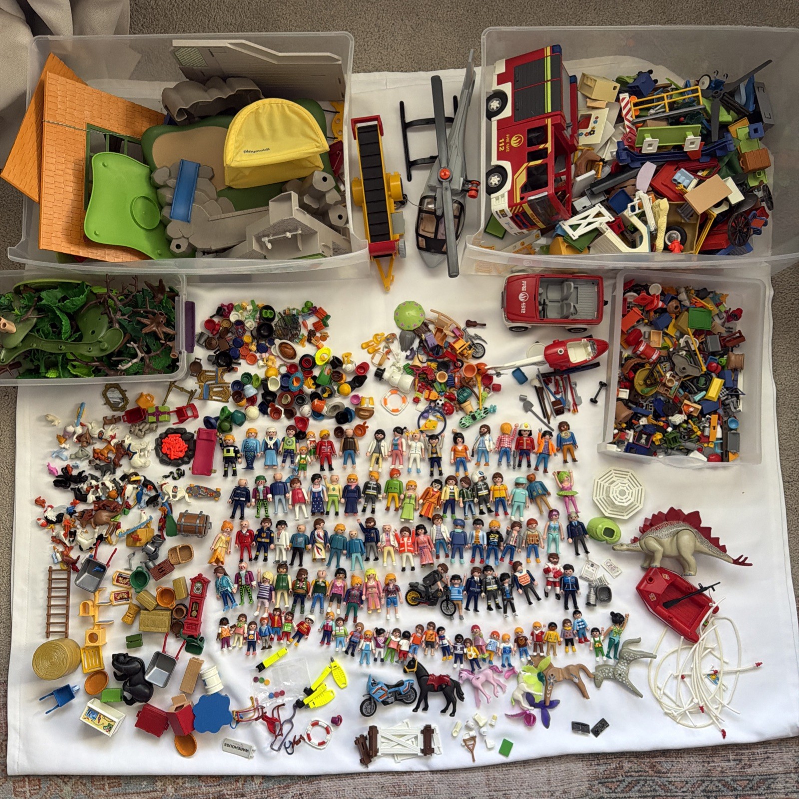 HUGE Animals, 100+ Figs playmobil, Vehicles, 80s, 90s, 00s, Plants, Camp, Doc,