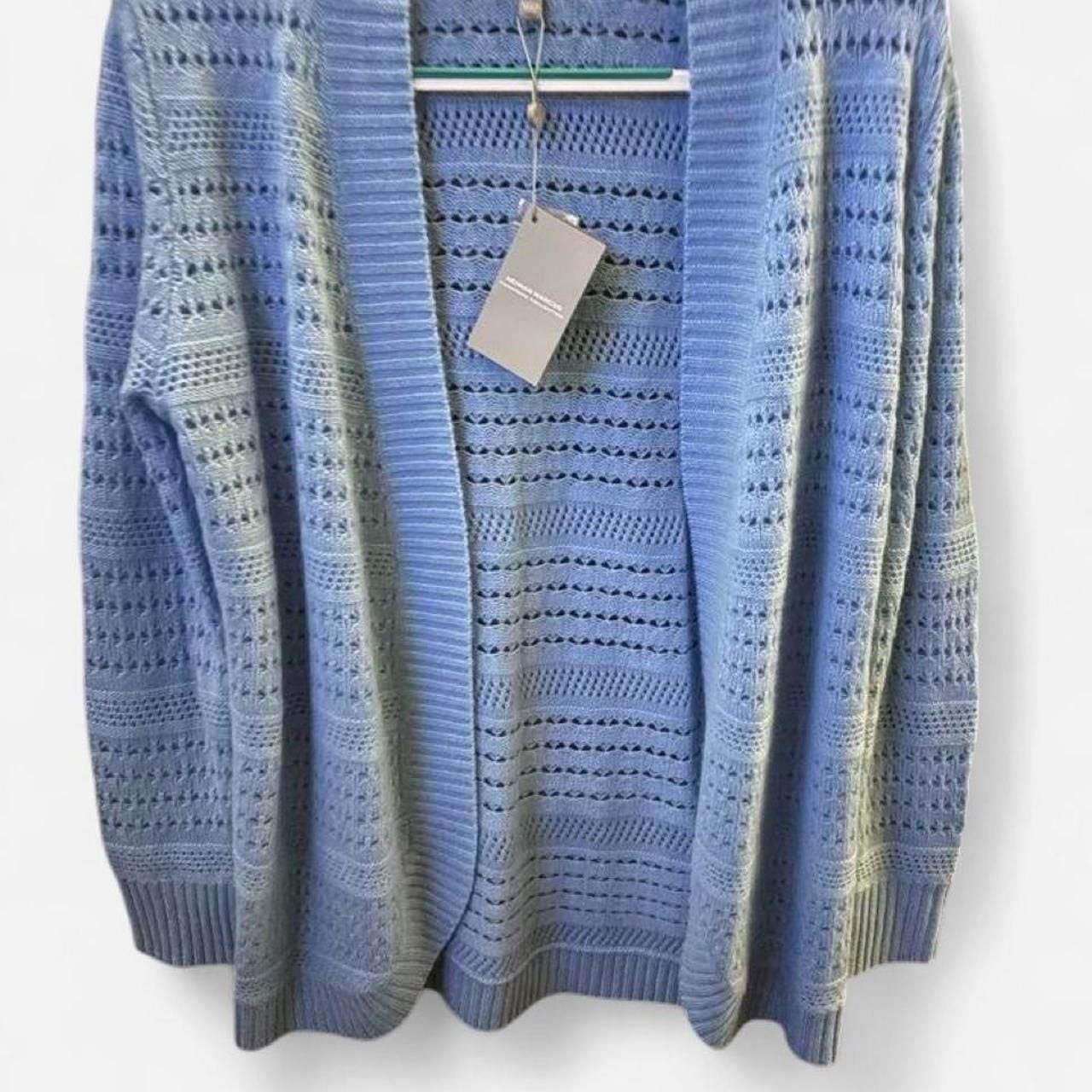 Neiman Marcus The Cashmere Collection Cardigan Size L Sky Blue Neiman Marcus The Cashmere Collection Cardigan Size L Sky Blue