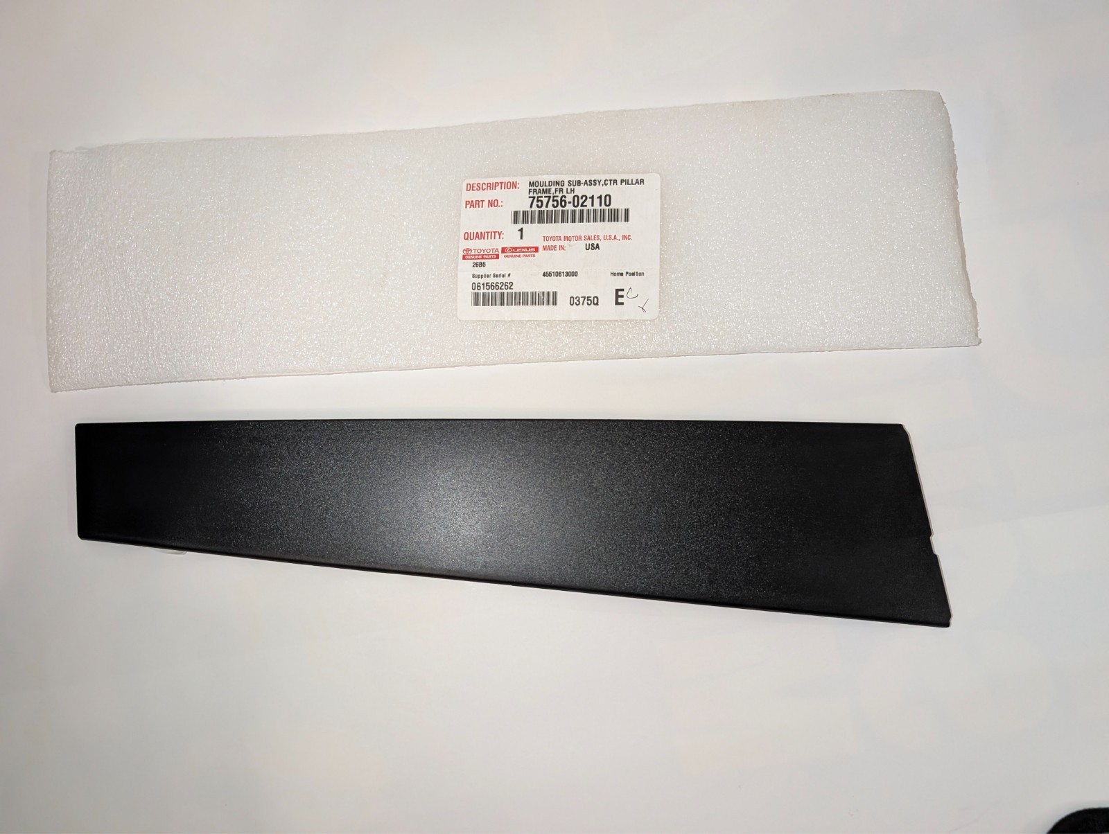 Genuine Toyota Door Applique 75756-02110 NEW OEM Genuine Toyota Door Applique 75756-02110 NEW OEM