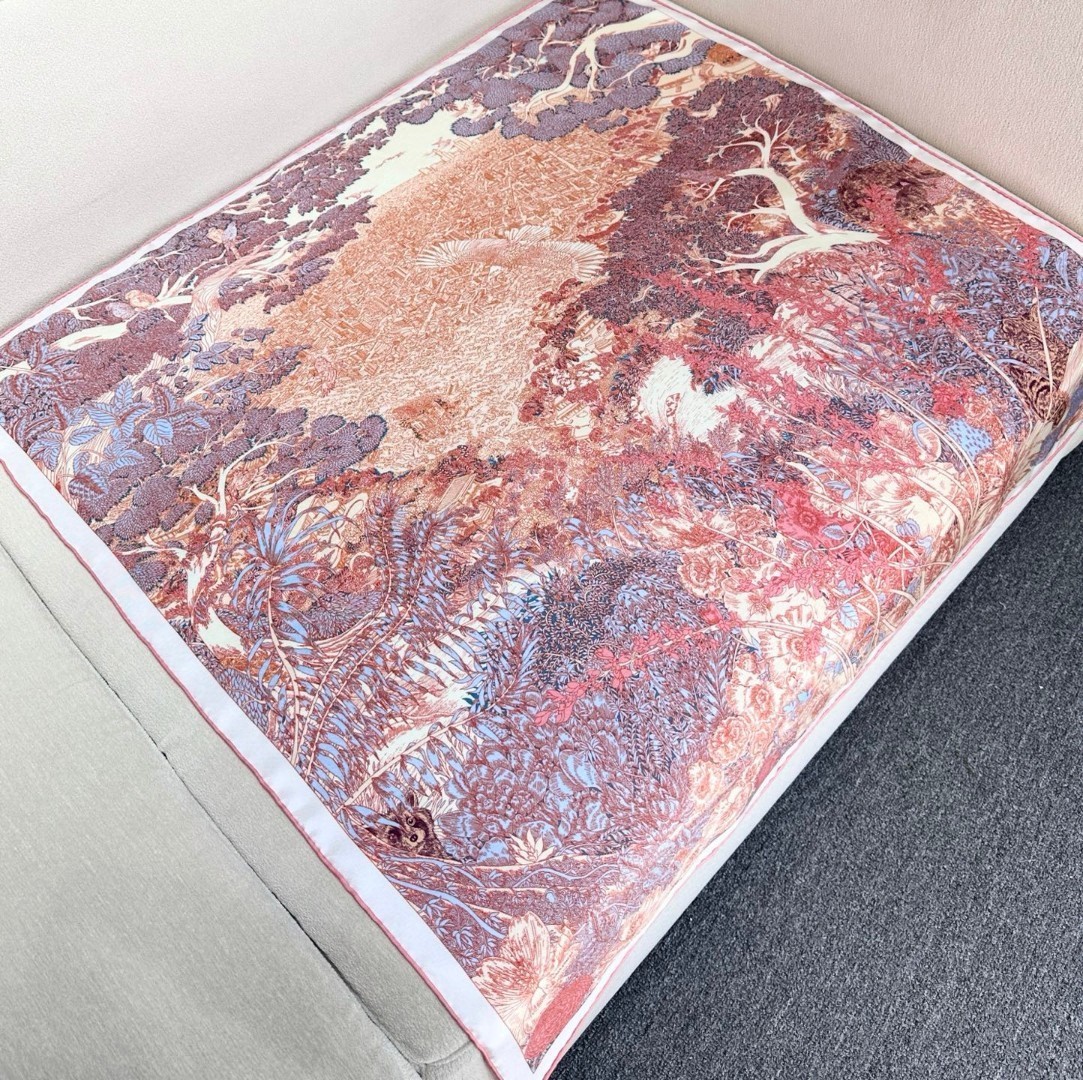 Hermès Pink jungle florals Animal print patterns Square silk scarf 35*35in Hermès Pink jungle florals Animal print patterns Square silk scarf 35*35in