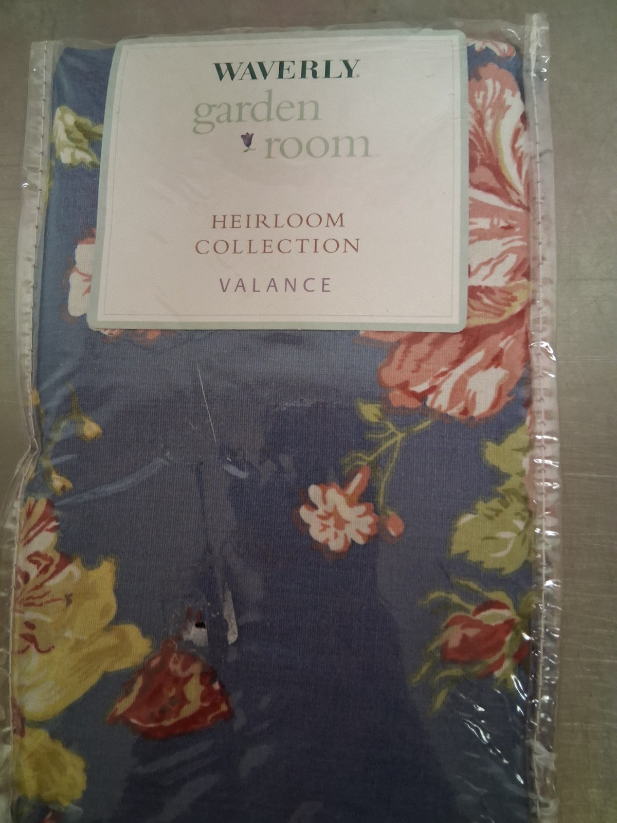 Waverly Garden Room Heirloom Coll. Masterpiece Straight Valance NEW-84 x 15