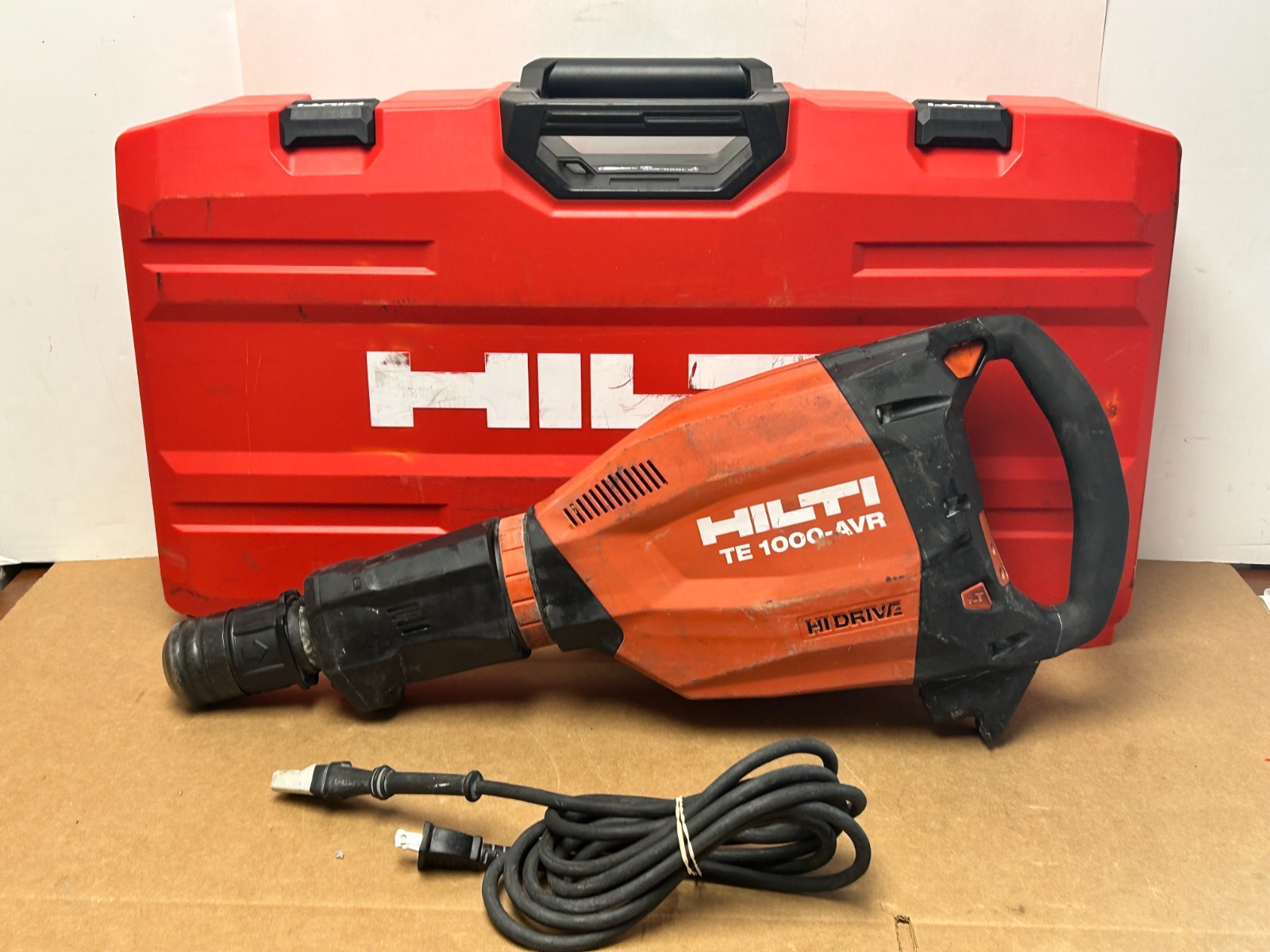 Hilti TE 1000 AVR 120V Corded Demolition Hammer W/ Case