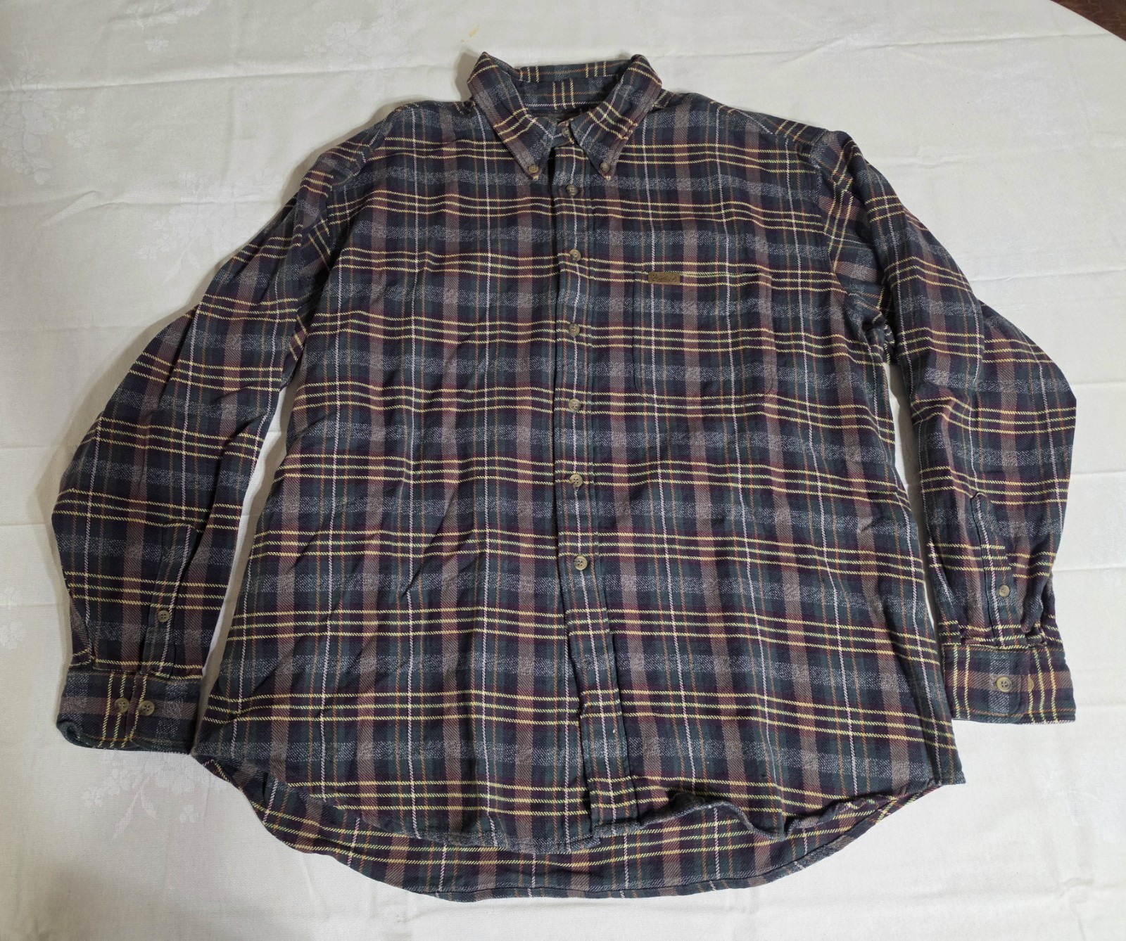 Vintage Woolrich Men\'s 100% Cotton Button Down Size XL Long Sleeve Drk Grn Burg