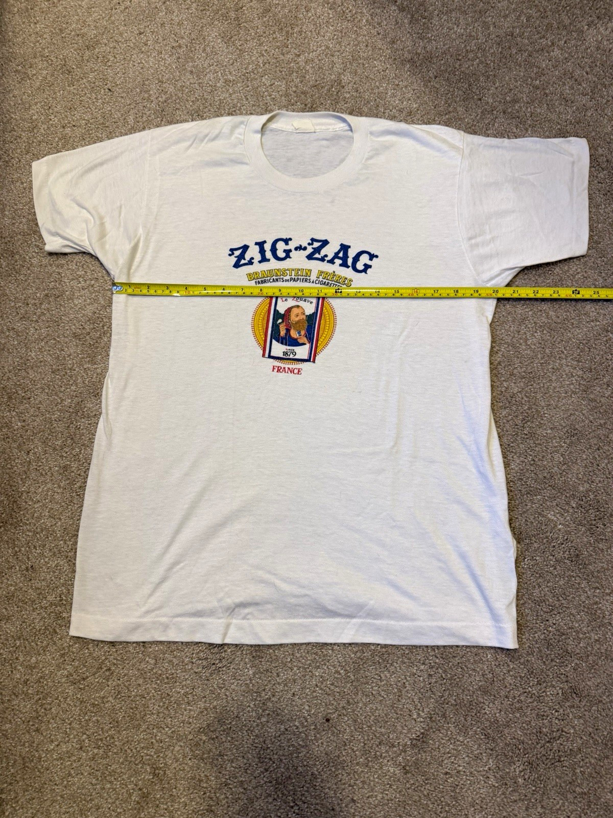 Insane 1970s Vintage Zig-Zag Tee. Incredible condition size L Insane 1970s Vintage Zig-Zag Tee. Incredible condition size L