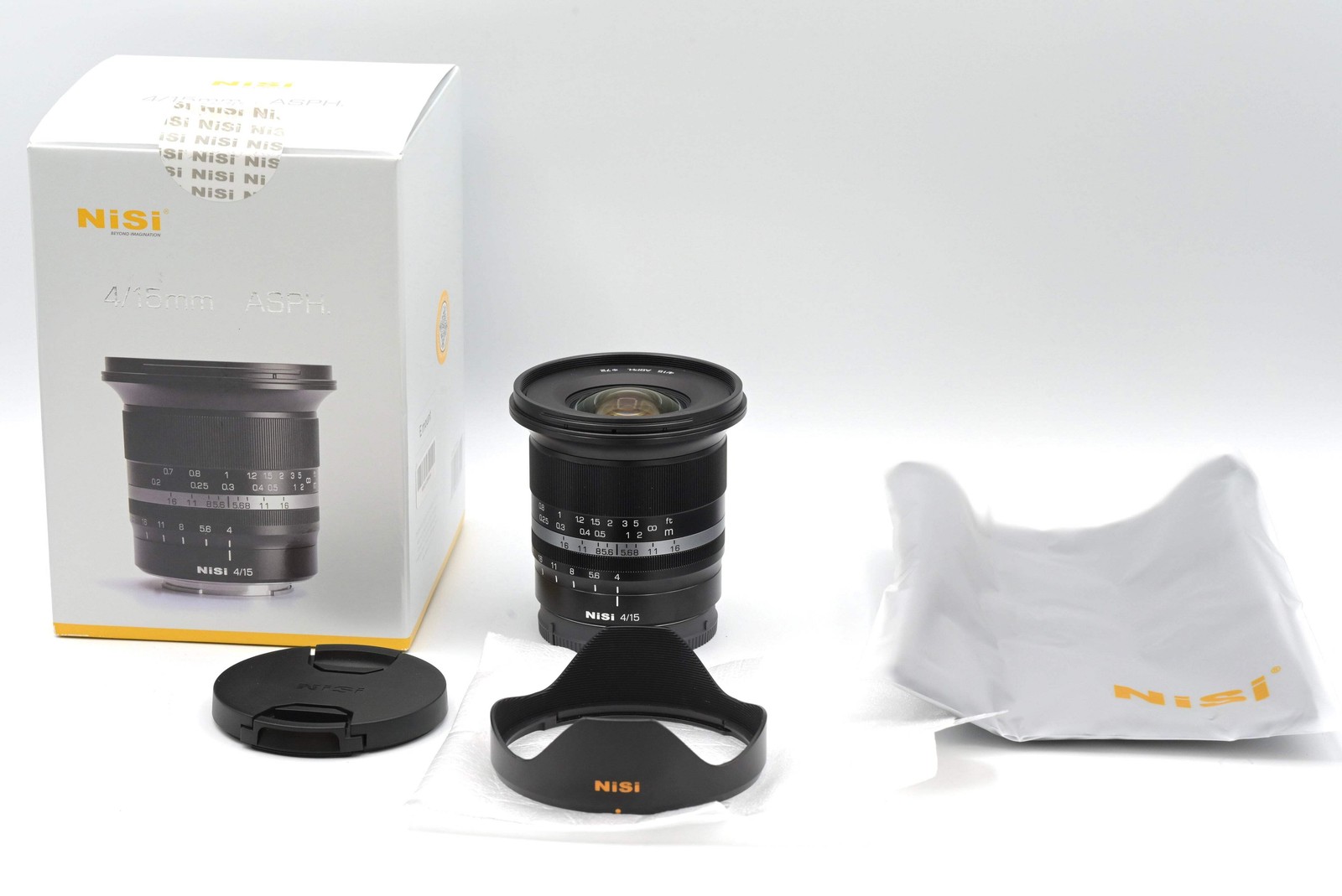 * USED * NiSi 15mm f/4 ASPH Manual Lens for Sony FE