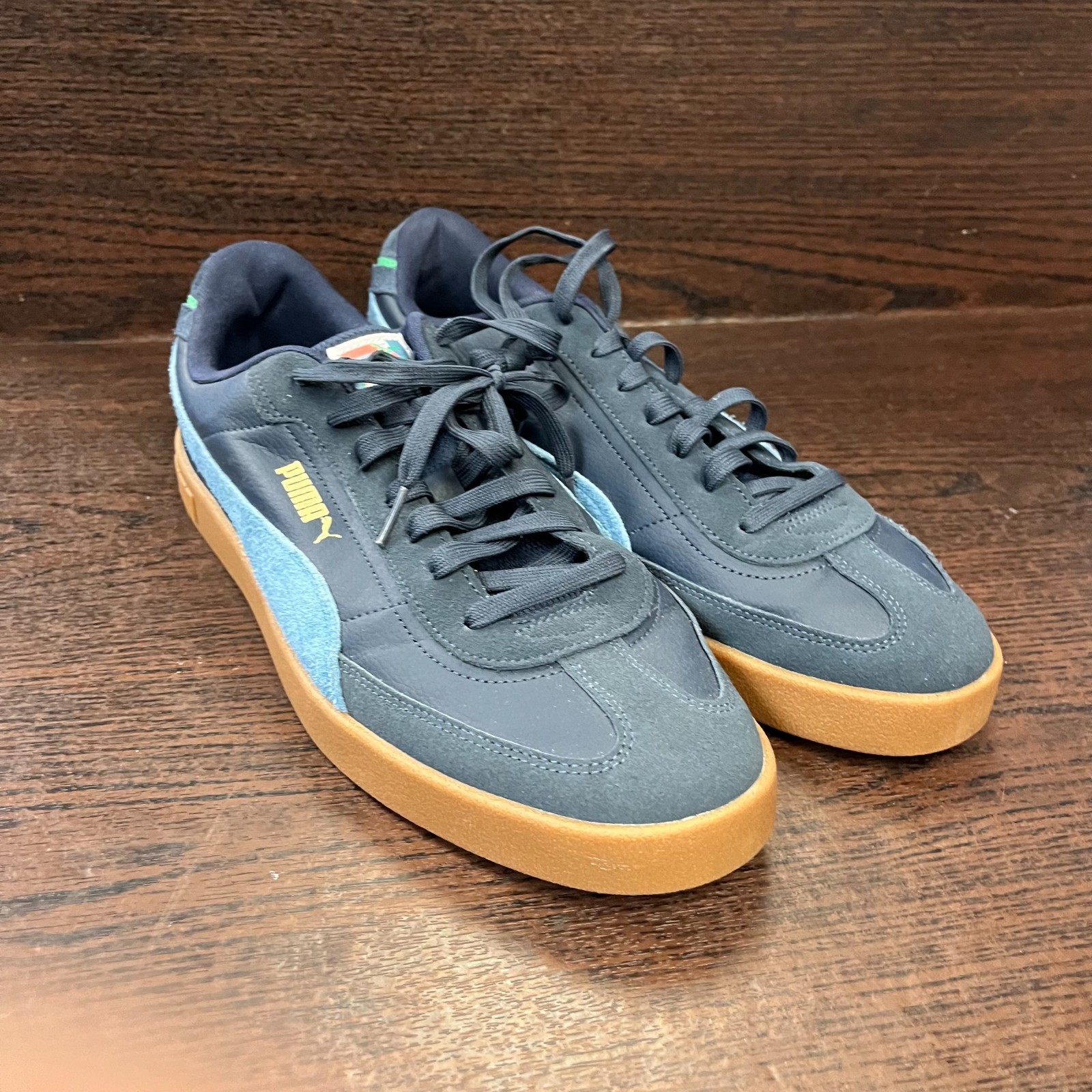 Puma Club II Era Year of Sports Men\'s Sneakers Size 13 Blue Gum Sole 399613-02 Puma Club II Era Year of Sports Men\'s Sneakers Size 13 Blue Gum Sole 399613-02