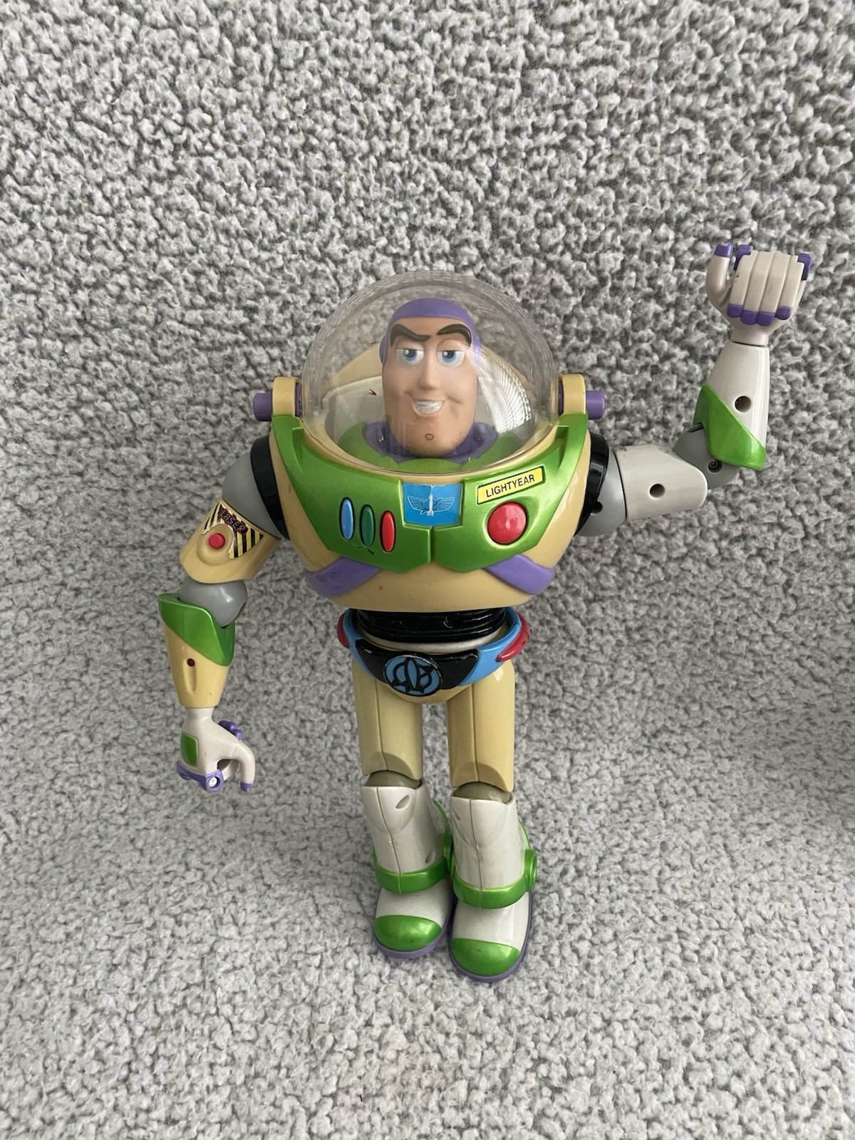 Vintage 2001 Hasbro Disney/Pixar Buzz Lightyear Talking Figure Working READ