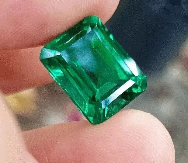 Emerald Natural Green Certified Emerald Cut 20 Ct Flawless Loose Gemstone