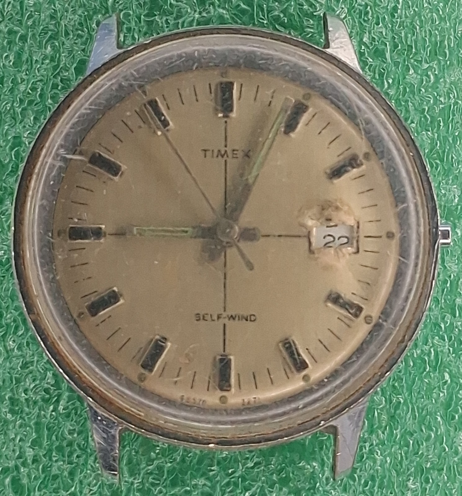 Lot W2337 Mens Timex Crosshair Viscount Automatic Movement Vintage Watch Parts
