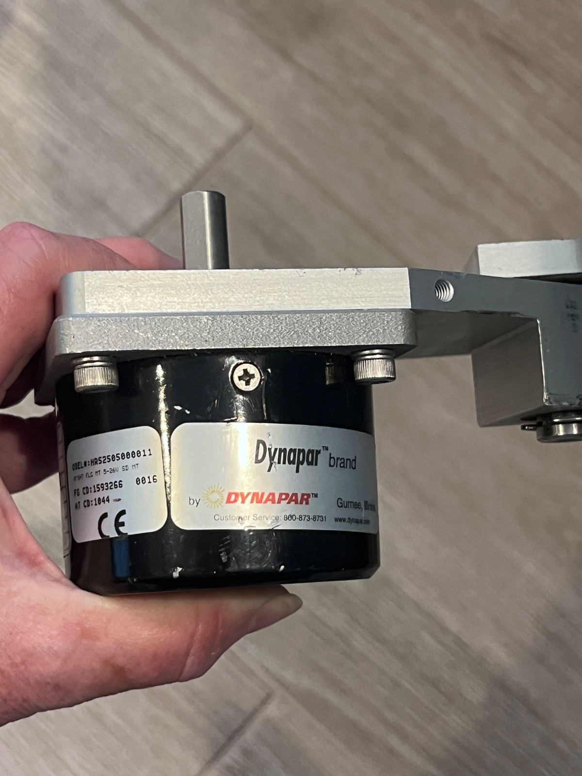 Dynapar Encoder HR52505000011. Dynapar Encoder HR52505000011.