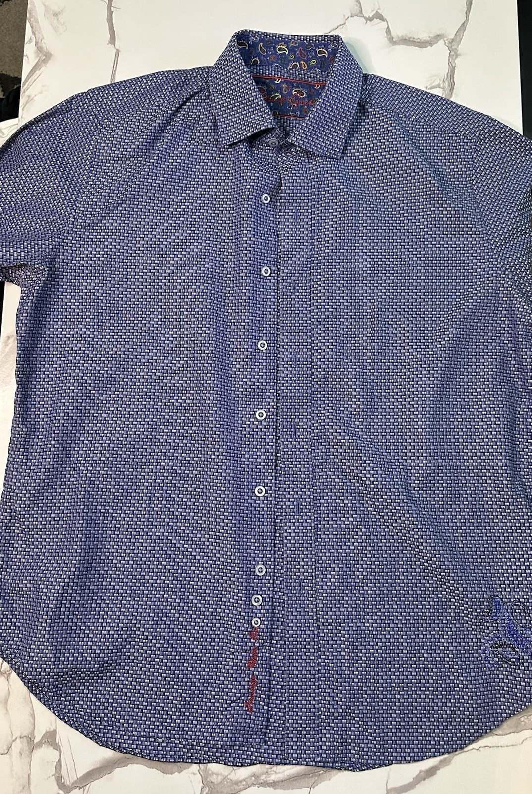 Robert Graham Blue Geometric and Paisley-accented Button-up Shirt Size Large Robert Graham Blue Geometric and Paisley-accented Button-up Shirt Size Large