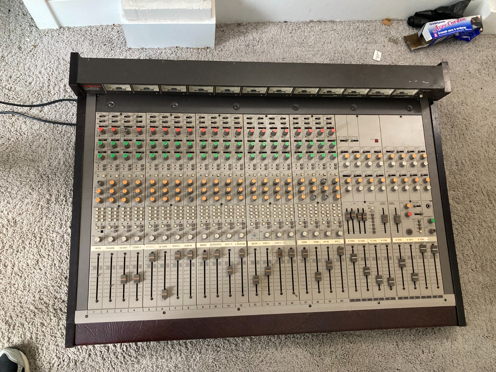 Vintage TASCAM M-520 20-Channel Analog Audio Mixer 8-Bus Console