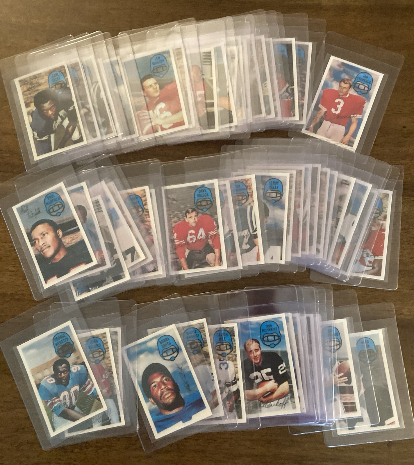 1970 KELLOGG'S NFL FOOTBALL NEAR COMPLETE 55/60 Cards SET NM NO CRACKS 1970 KELLOGG'S NFL FOOTBALL NEAR COMPLETE 55/60 Cards SET NM NO CRACKS