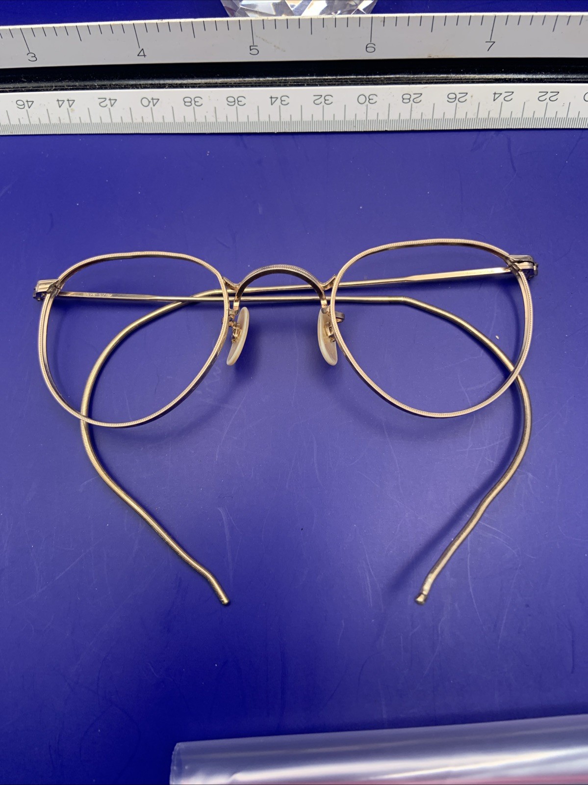 Shuron Ful-Vue Eyeglasses Vintage Wire Rim 12K Gold Filled Spectacles 01 Shuron Ful-Vue Eyeglasses Vintage Wire Rim 12K Gold Filled Spectacles 01