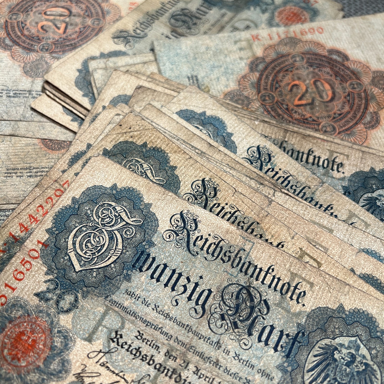QTY 2 (TWO) - 1910 GERMAN 20 MARK BANKNOTES GOOD CONDITION, GUARANTEED AUTHENTIC
