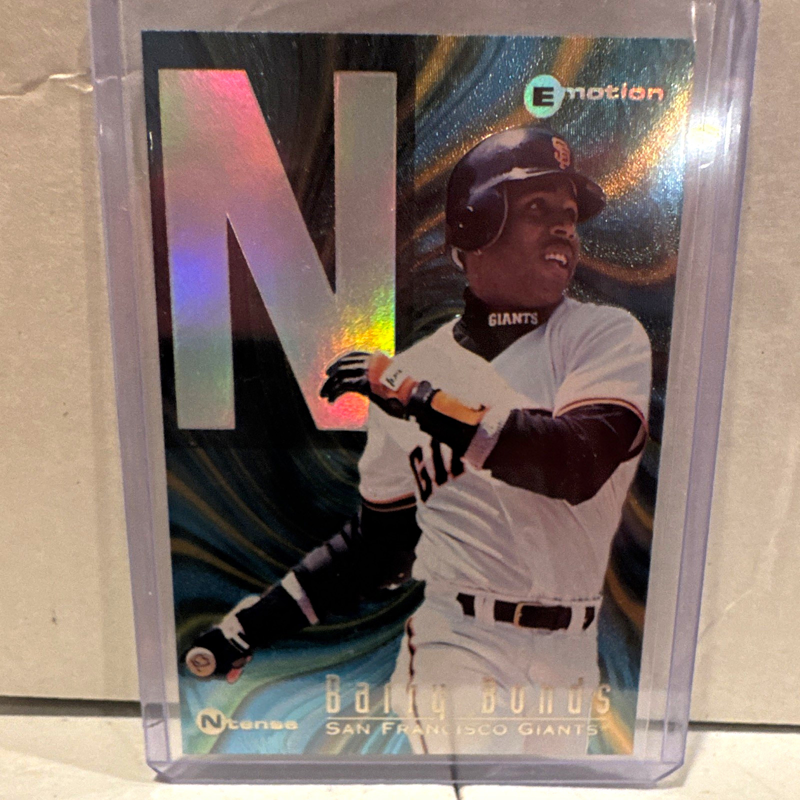 Fleer/SkyBox 1995 Emotion N-Tense Insert Barry Bonds Giants #3/12 Fleer/SkyBox 1995 Emotion N-Tense Insert Barry Bonds Giants #3/12