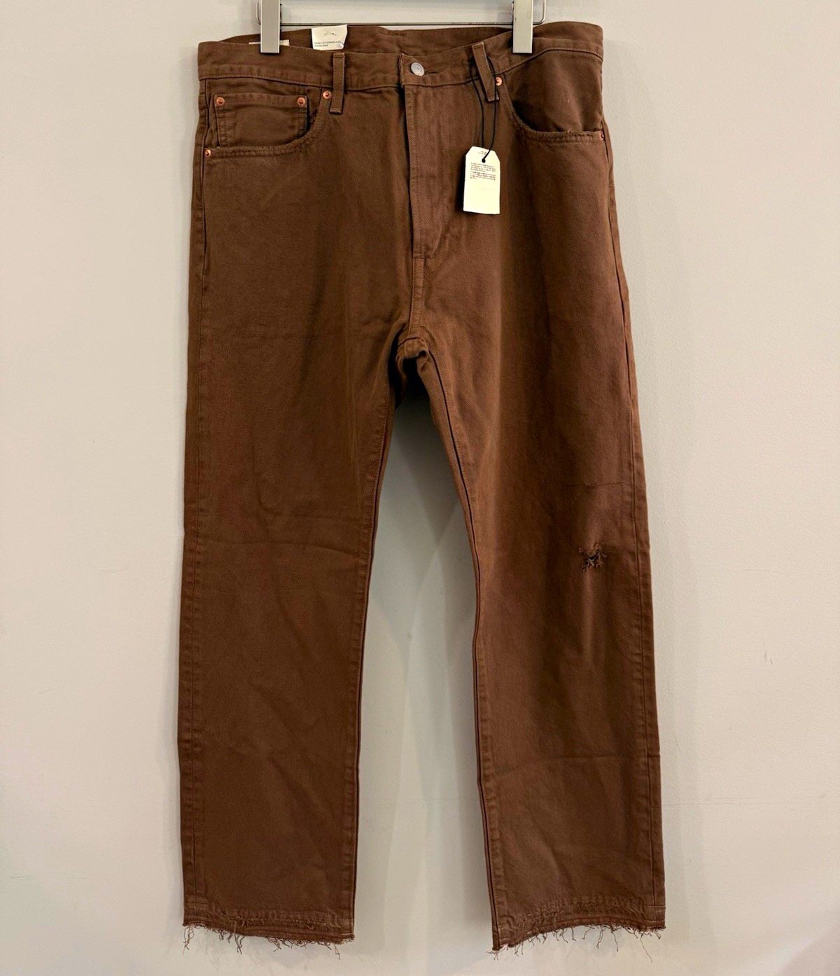Levi’s Premium 551Z Authentic Straight Men’s Jeans 36x32 Brown NWT Distressed
